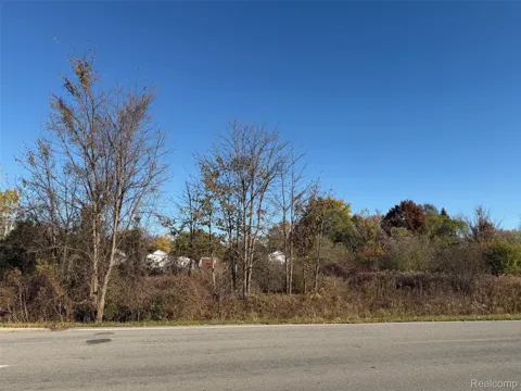22 E Hill Road