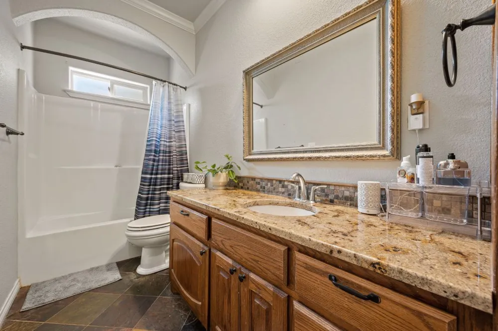 2804 County Road 1045 Lampasas, TX 76550
