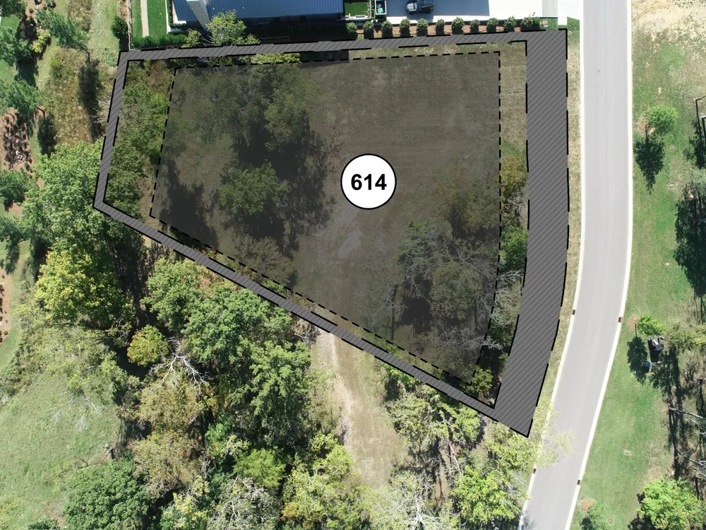 8218 Jolene Dr College Grove, TN 37046