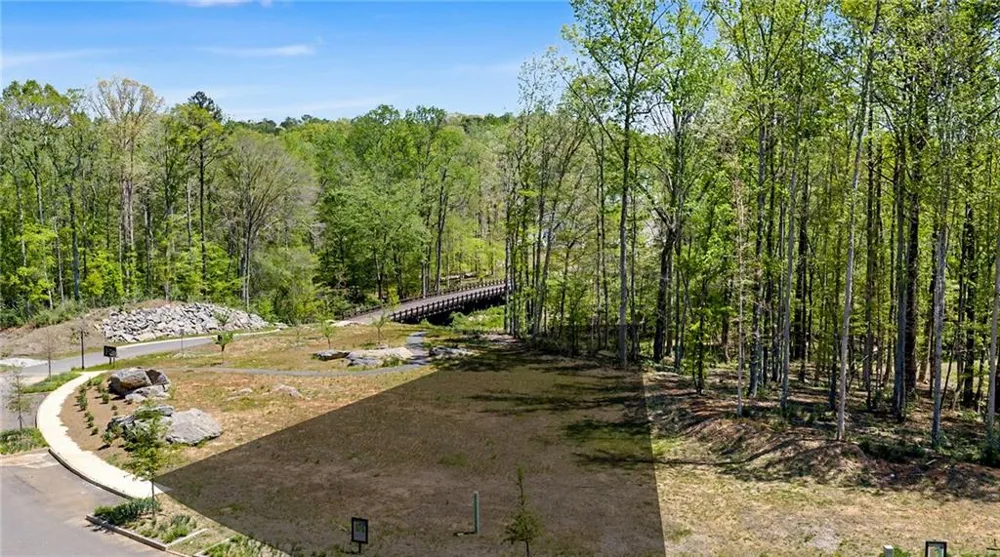 11718 Serenbe Lane Chattahoochee Hills, GA 30268