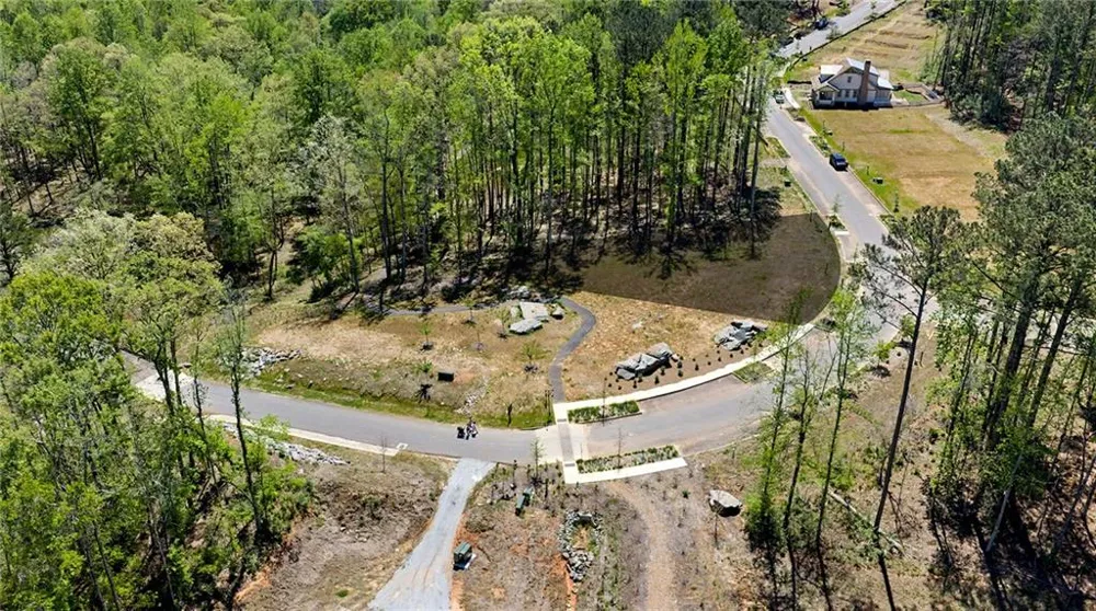 11718 Serenbe Lane Chattahoochee Hills, GA 30268