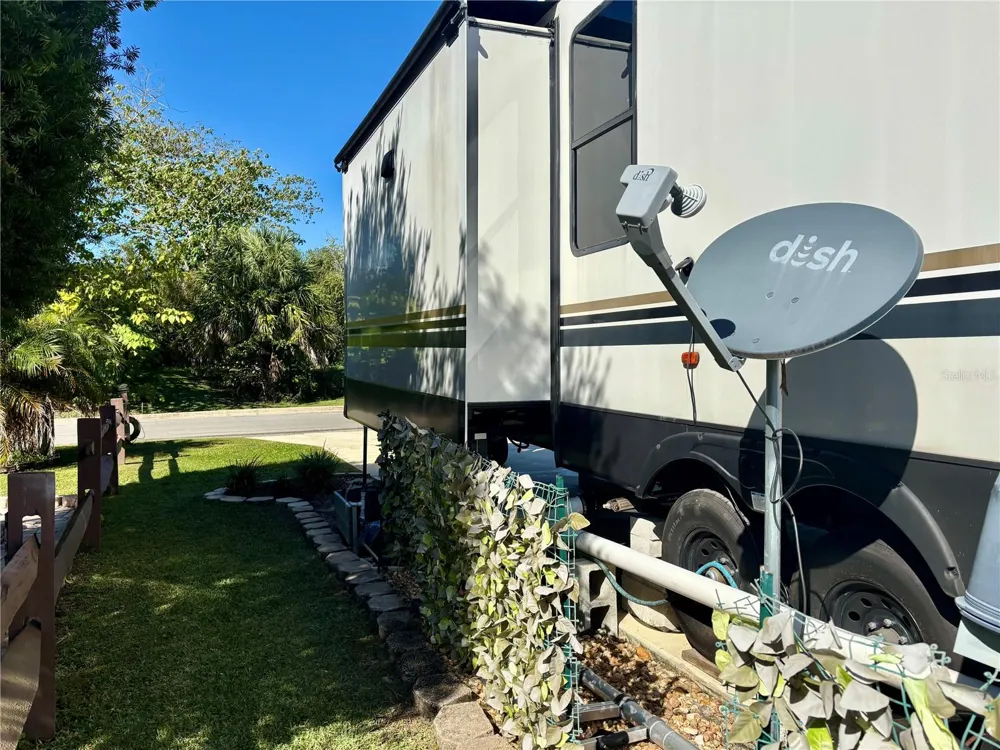 3259 NE 102ND AVENUE ROAD Silver Springs, FL 34488