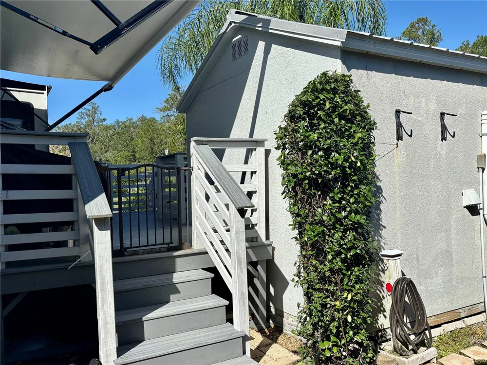 3259 NE 102ND AVENUE ROAD Silver Springs, FL 34488