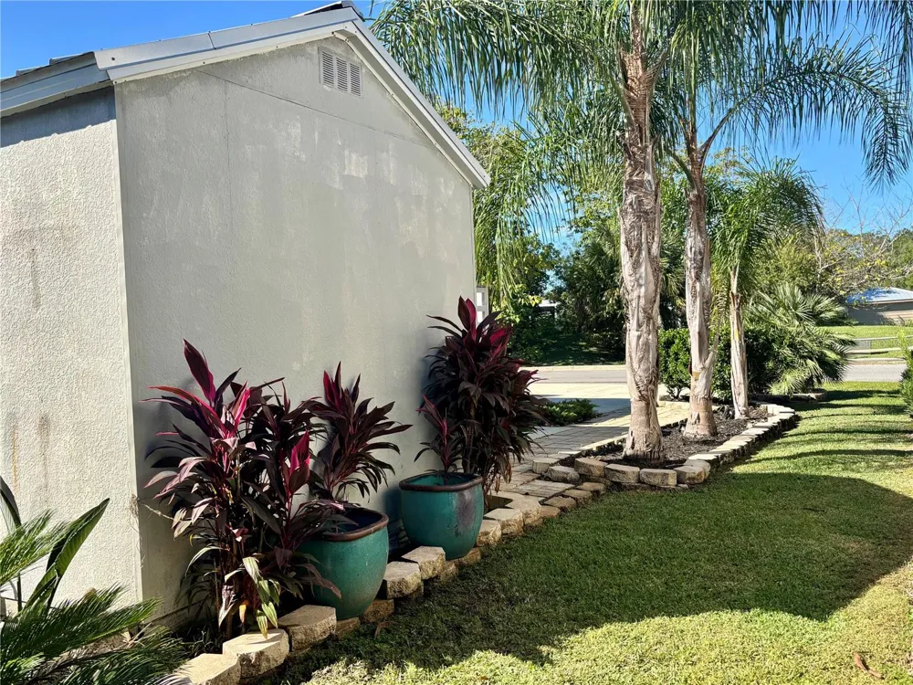 3259 NE 102ND AVENUE ROAD Silver Springs, FL 34488