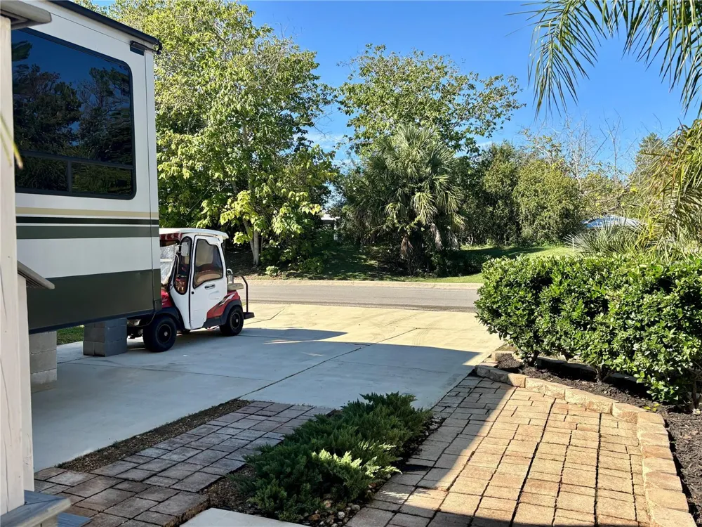 3259 NE 102ND AVENUE ROAD Silver Springs, FL 34488