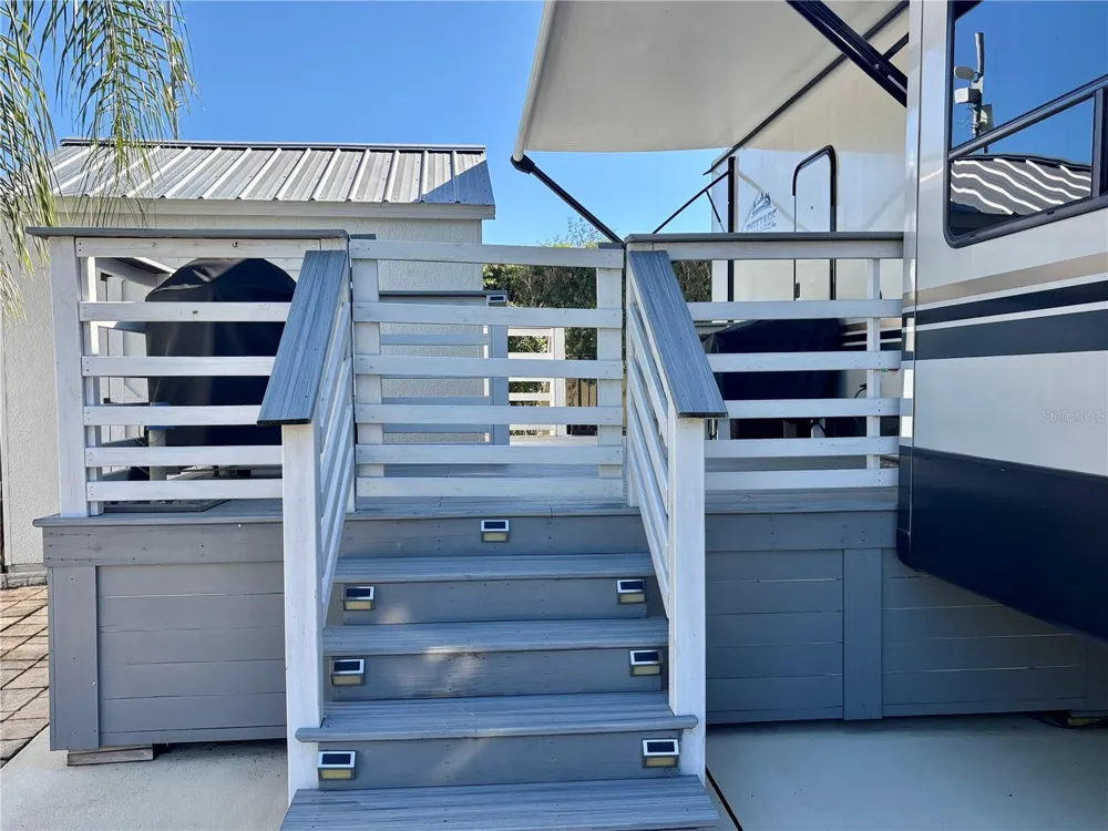 3259 NE 102ND AVENUE ROAD Silver Springs, FL 34488