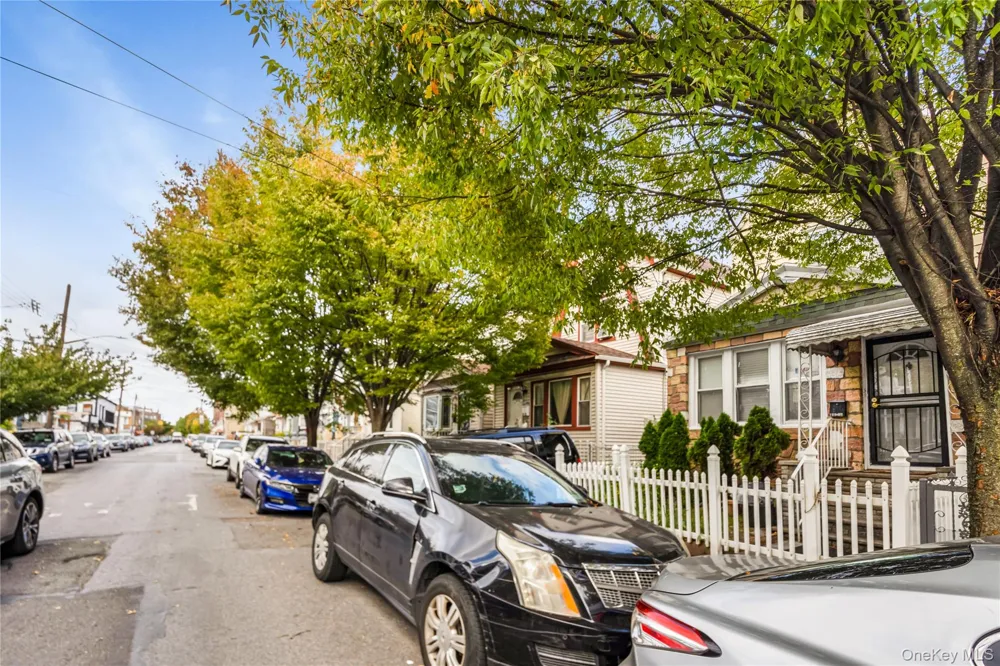 10437 125th Street Richmond Hill, NY 11419