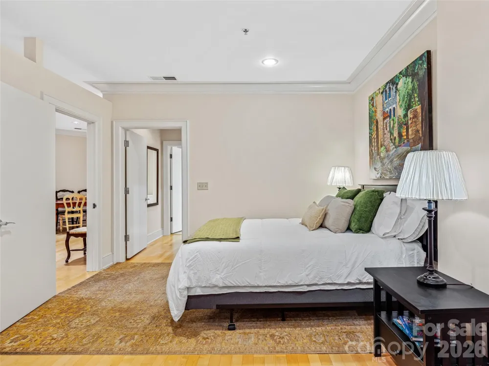 21 Battery Park Avenue #308 Asheville, NC 28801