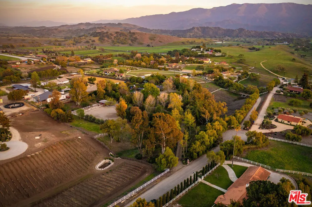 1516 Monarch Drive Santa Ynez, CA 93460