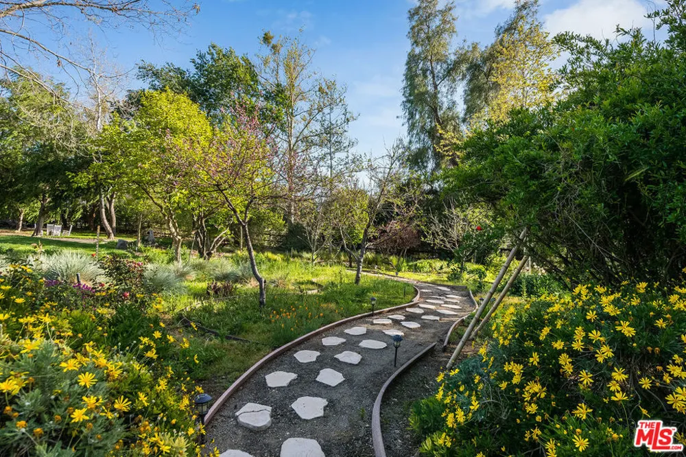 1516 Monarch Drive Santa Ynez, CA 93460