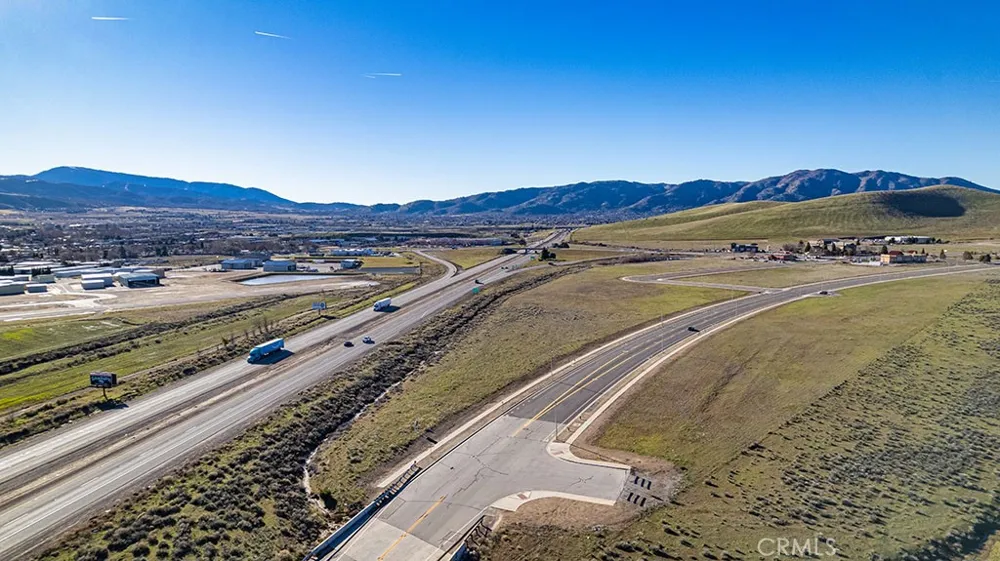 8 Challenger Tehachapi, CA 93561