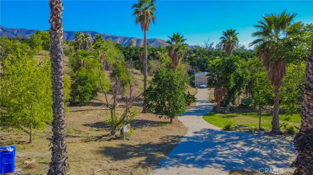 32265 Sapphire Mentone, CA 92359
