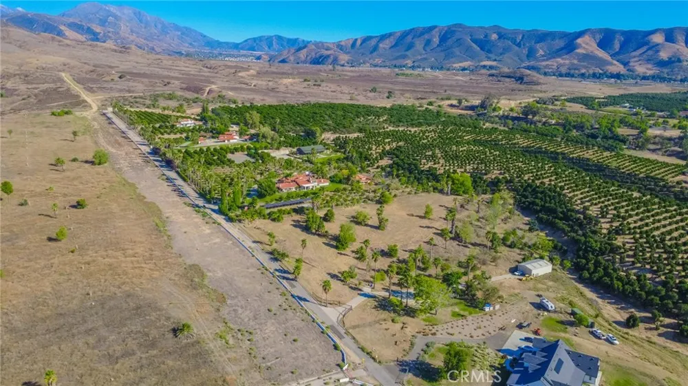 32265 Sapphire Mentone, CA 92359