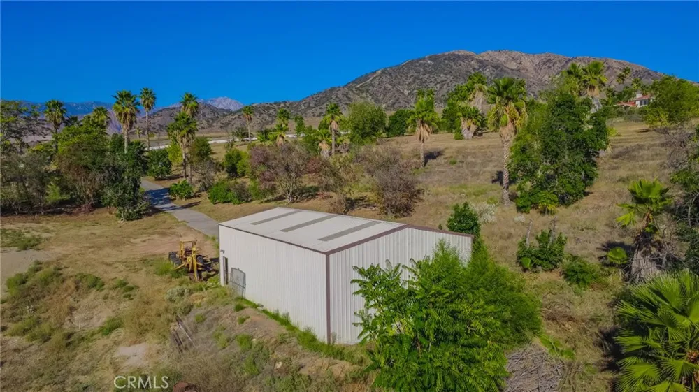 32265 Sapphire Mentone, CA 92359