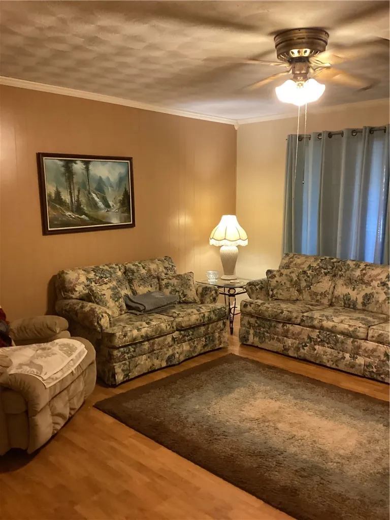 1704 Odilia Street Alice, TX 78332