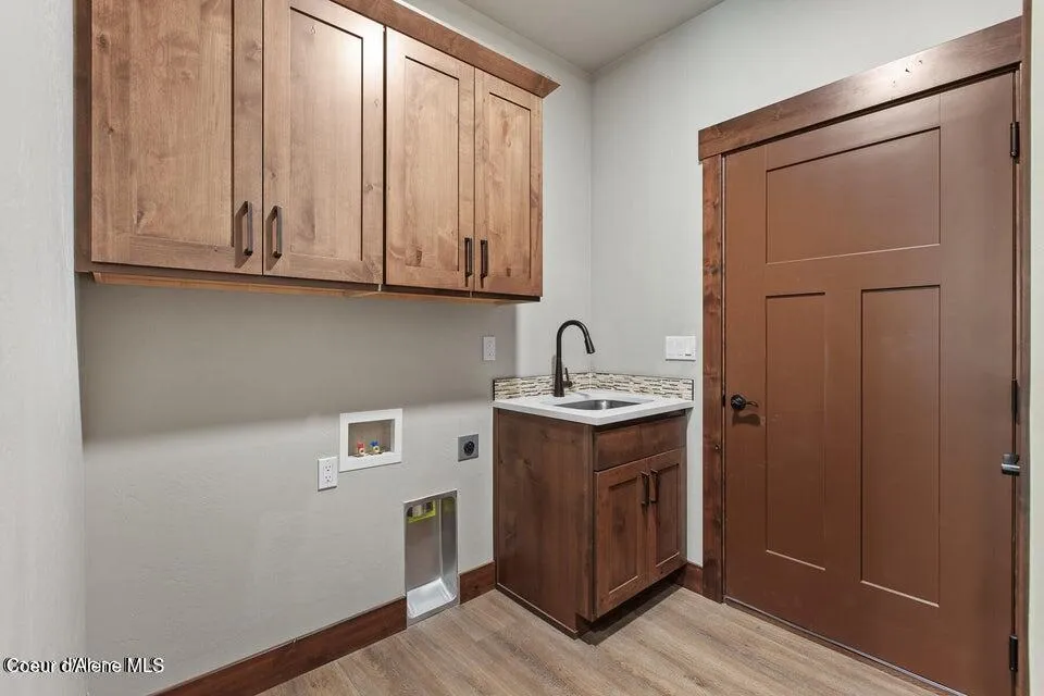 98 Carbonate Lane Oldtown, ID 83822