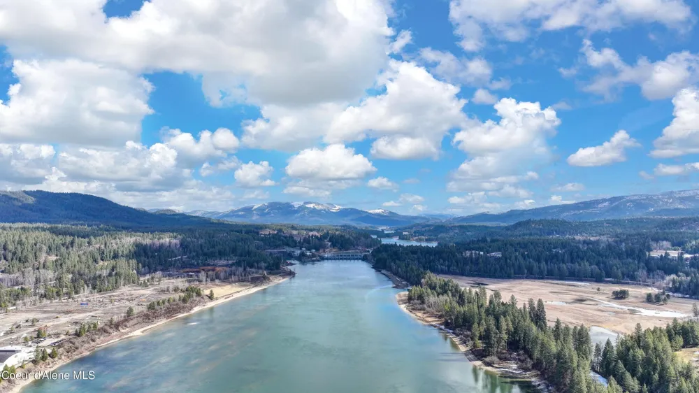 98 Carbonate Lane Oldtown, ID 83822