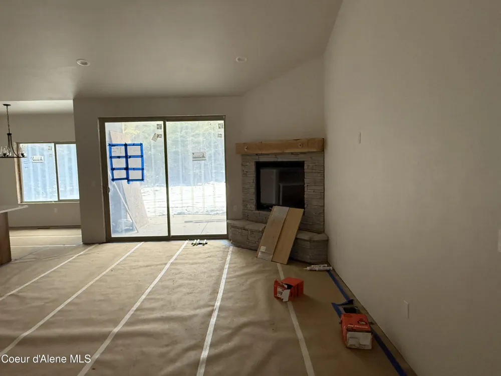 98 Carbonate Lane Oldtown, ID 83822
