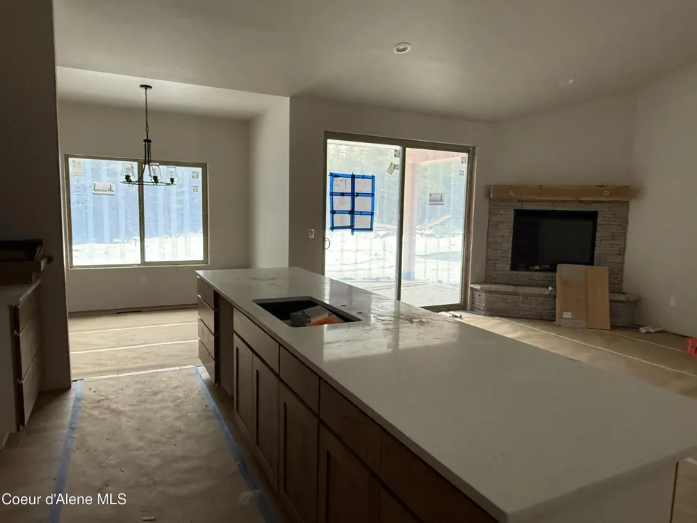 98 Carbonate Lane Oldtown, ID 83822
