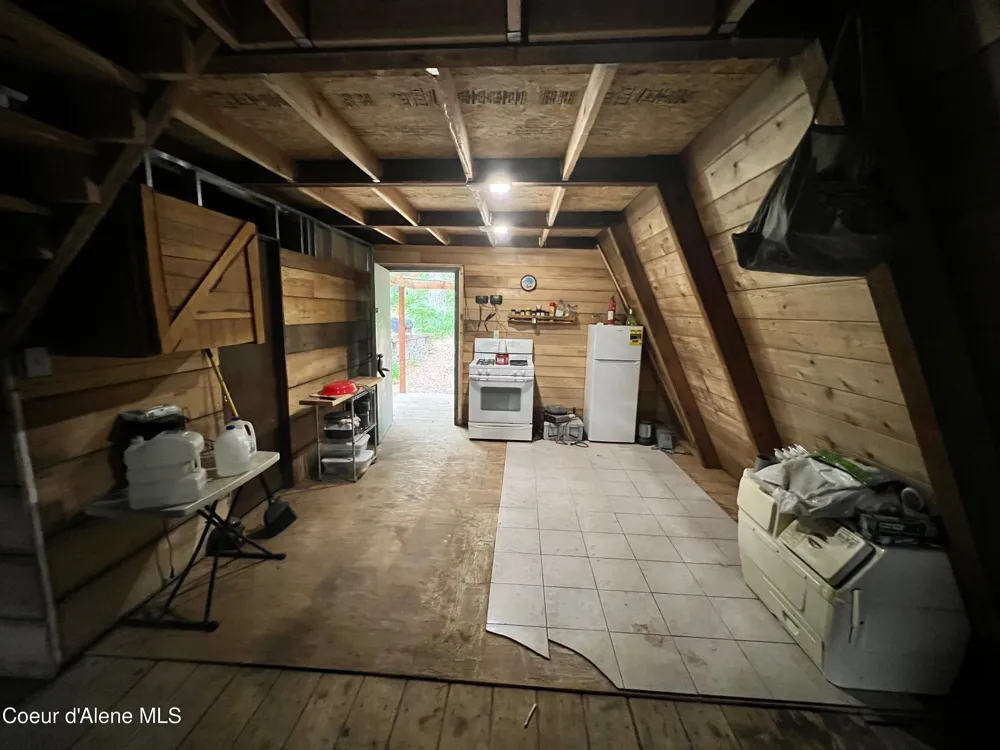 117 High Mountain Dr Fernwood, ID 83830