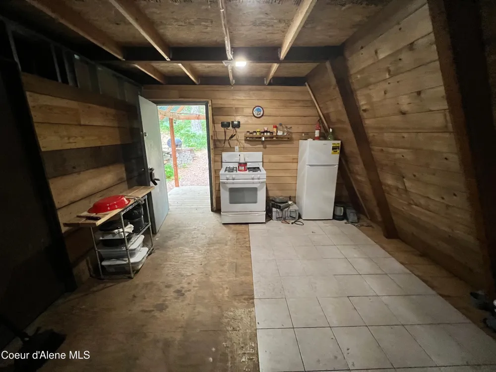 117 High Mountain Dr Fernwood, ID 83830