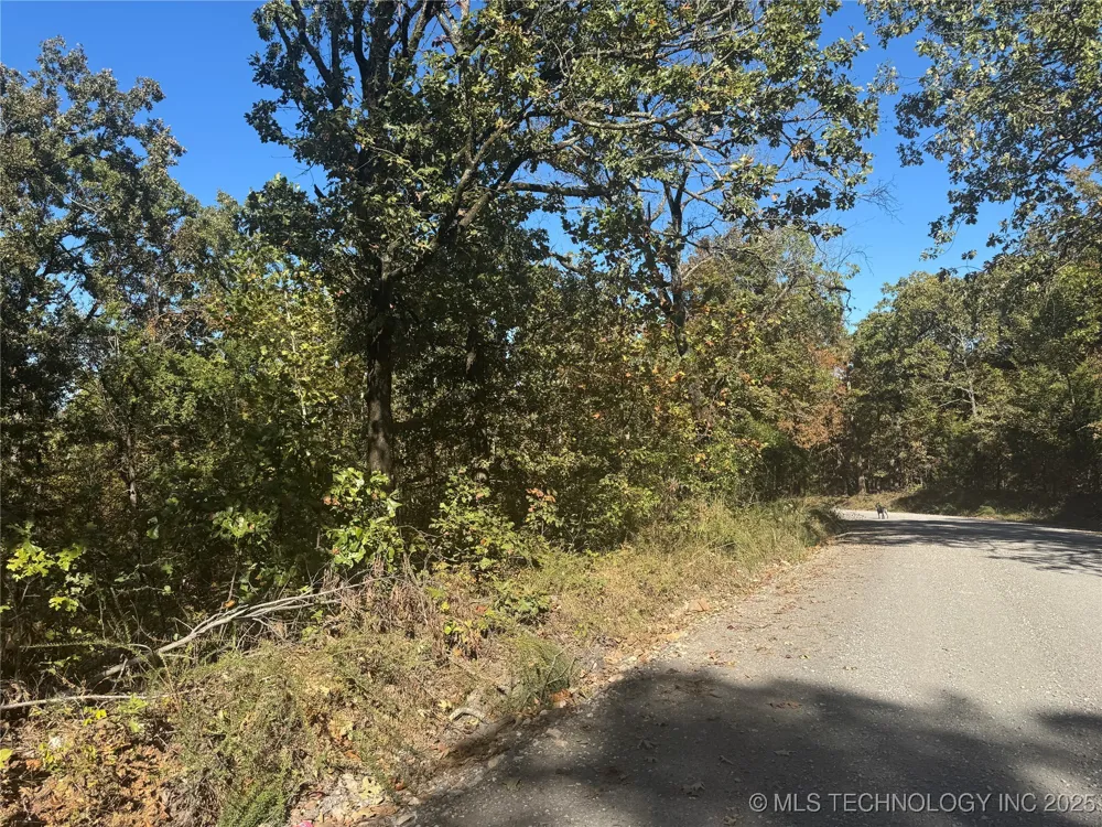 7 W 867 ROAD Park Hill, OK 74451