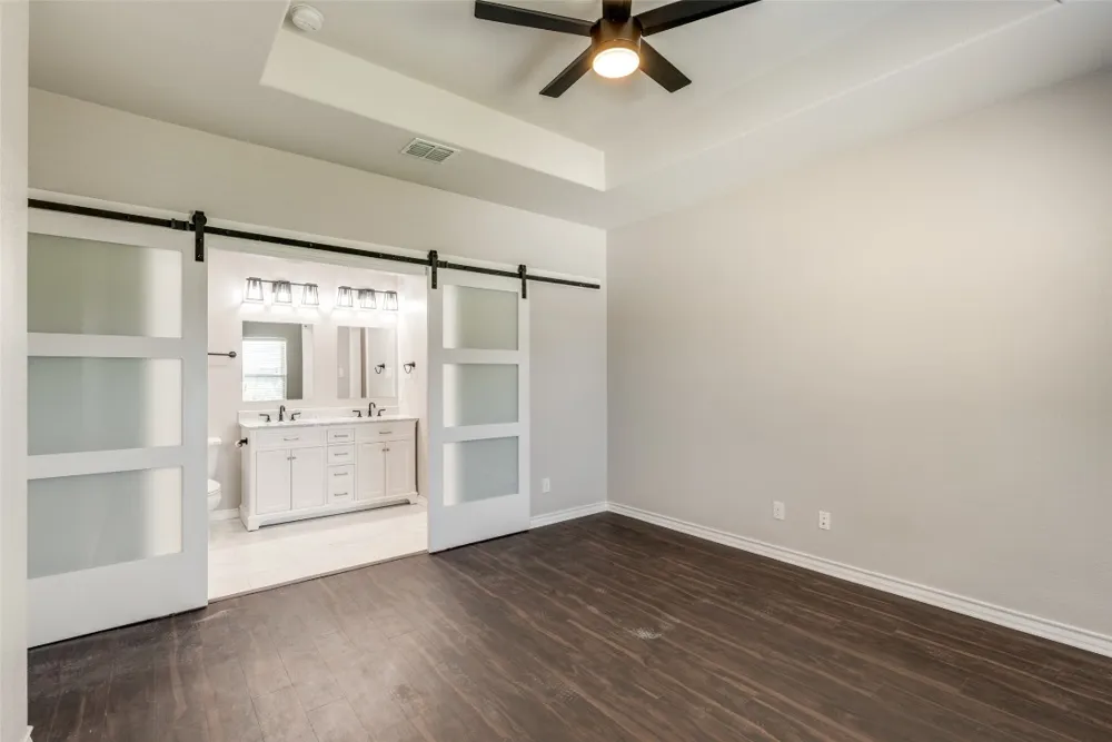 301 Navarro Way #29B Seguin, TX 78155