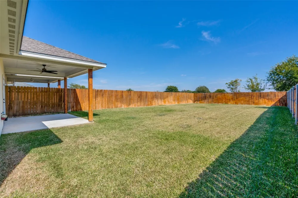 301 Navarro Way #29B Seguin, TX 78155