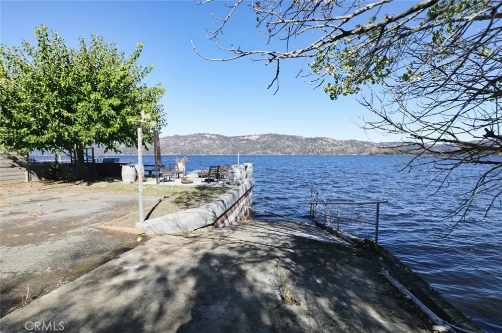 11740 North Drive Clearlake, CA 95422