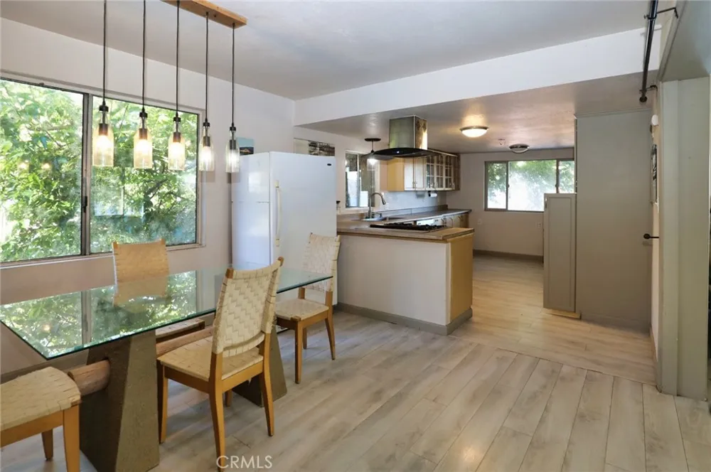 11740 North Drive Clearlake, CA 95422
