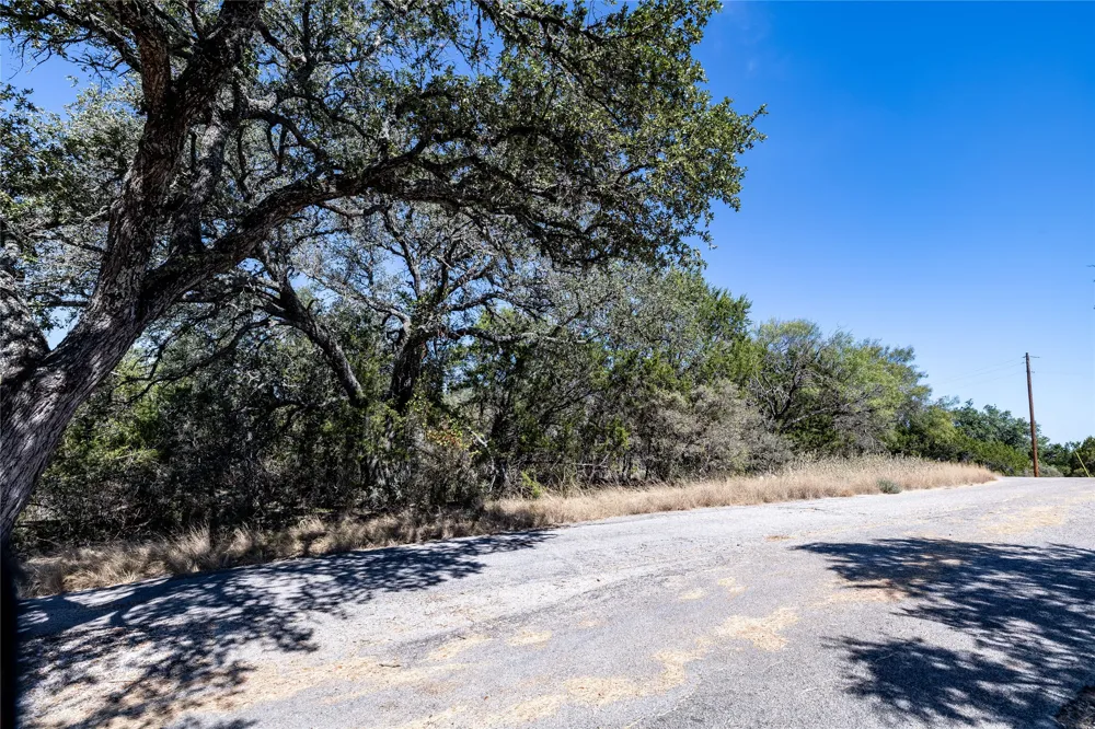 8079 Stagecoach Horseshoe Bay, TX 78657