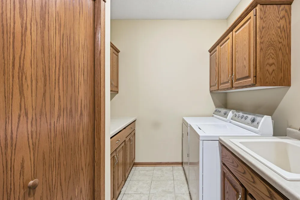 1330 10th Street Lake City, MN 55041