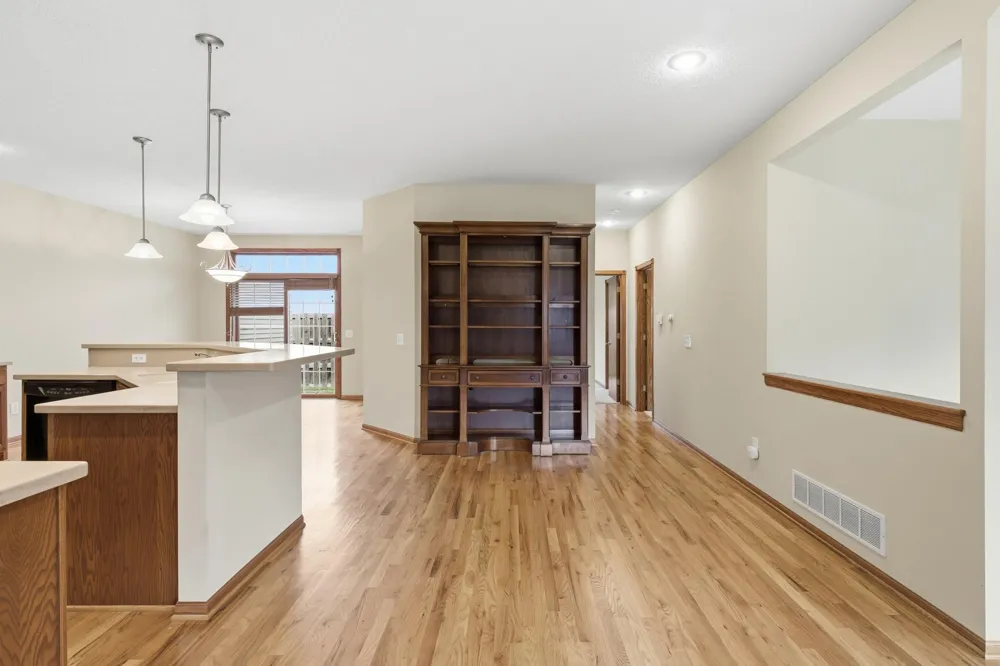 1330 10th Street Lake City, MN 55041