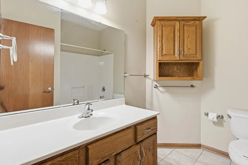 1330 10th Street Lake City, MN 55041