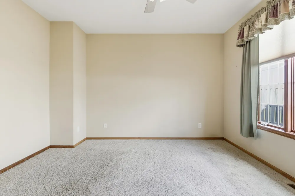 1330 10th Street Lake City, MN 55041