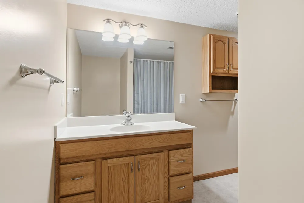 1330 10th Street Lake City, MN 55041