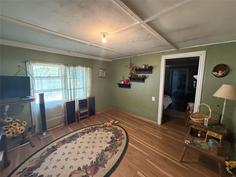 12211 Fm 765 W Eden, TX 76937