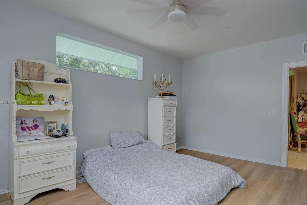 1050 Hancock Creek South Blvd #203 Cape Coral, FL 33909