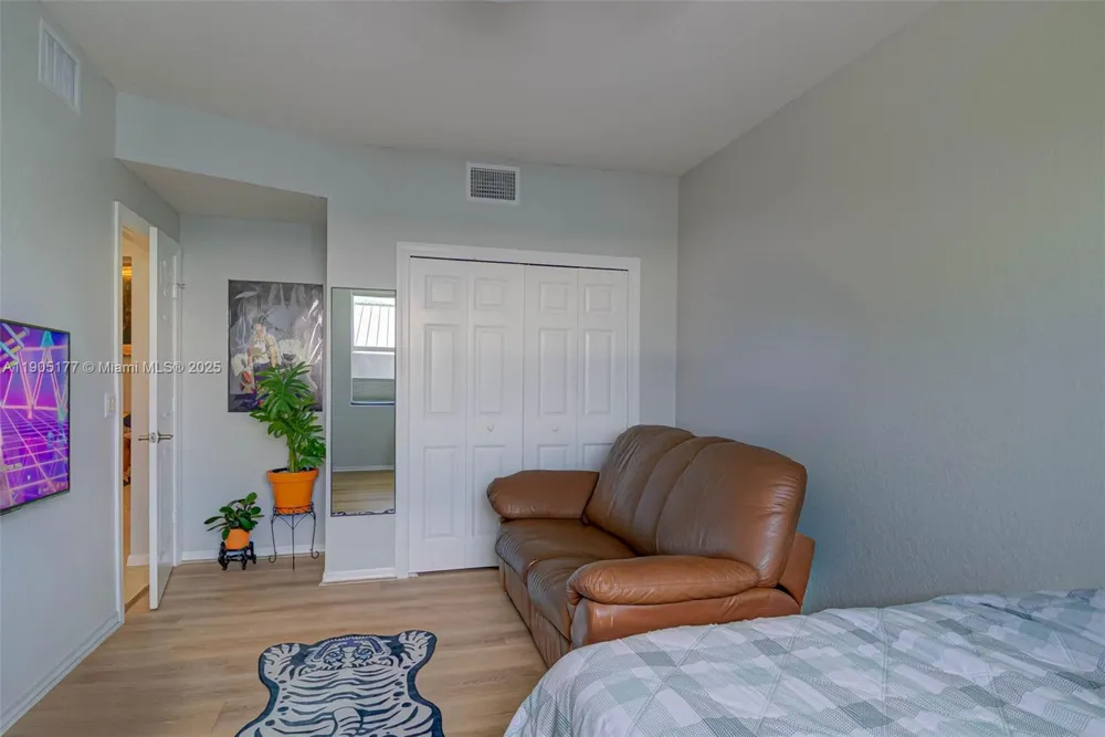 1050 Hancock Creek South Blvd #203 Cape Coral, FL 33909