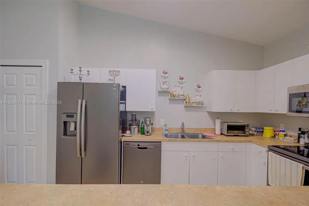 1050 Hancock Creek South Blvd #203 Cape Coral, FL 33909