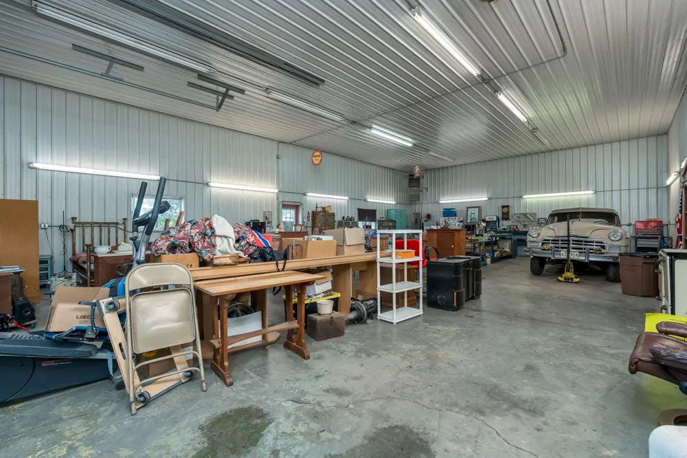 29633 390th Street Le Sueur, MN 56058
