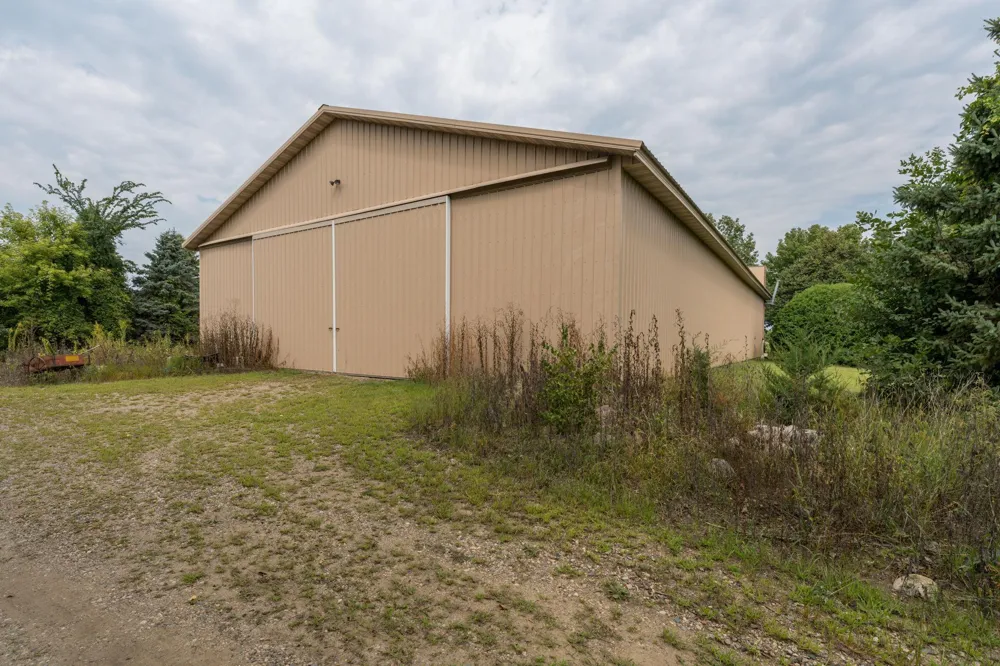 29633 390th Street Le Sueur, MN 56058