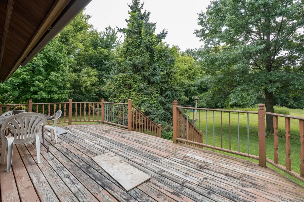29633 390th Street Le Sueur, MN 56058