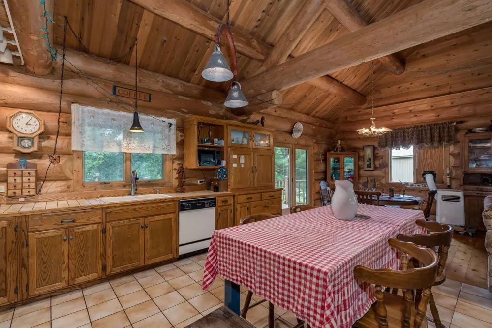 29633 390th Street Le Sueur, MN 56058