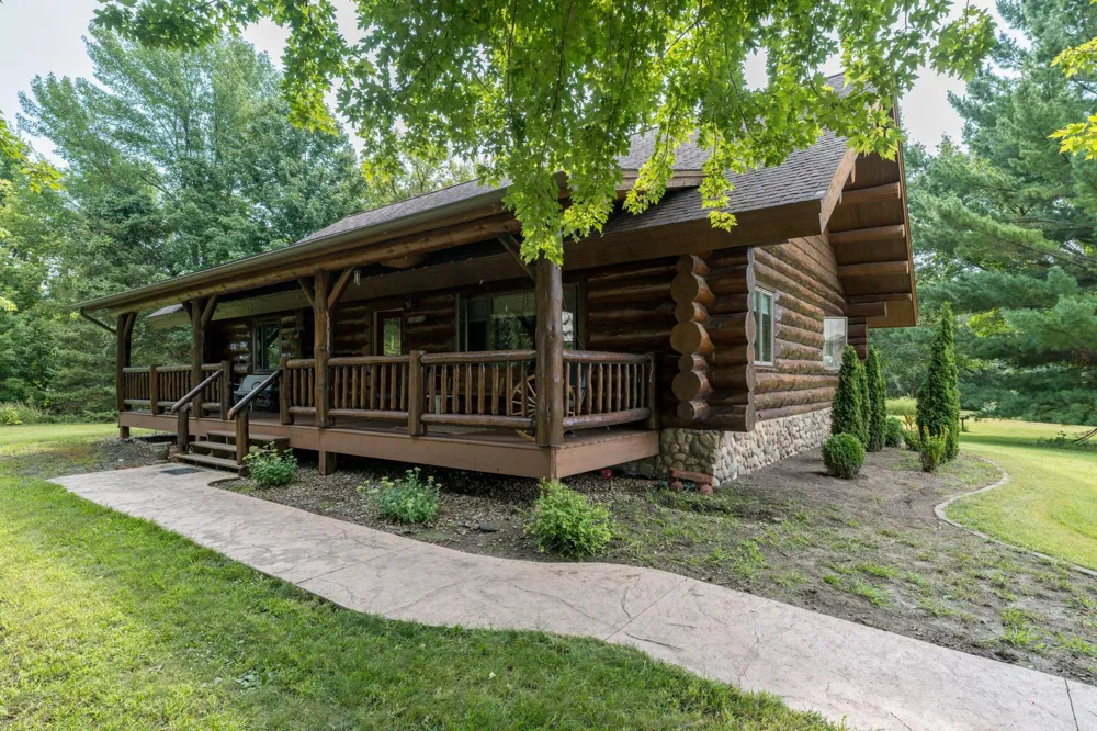 29633 390th Street Le Sueur, MN 56058