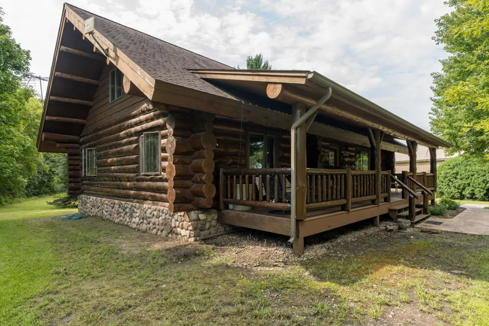 29633 390th Street Le Sueur, MN 56058