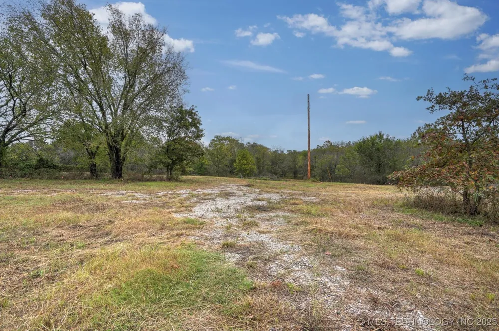32782 S 4310 ROAD Big Cabin, OK 74332
