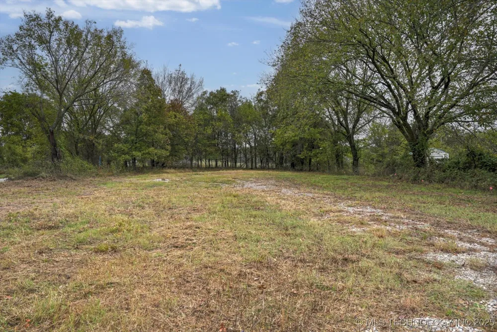 32782 S 4310 ROAD Big Cabin, OK 74332