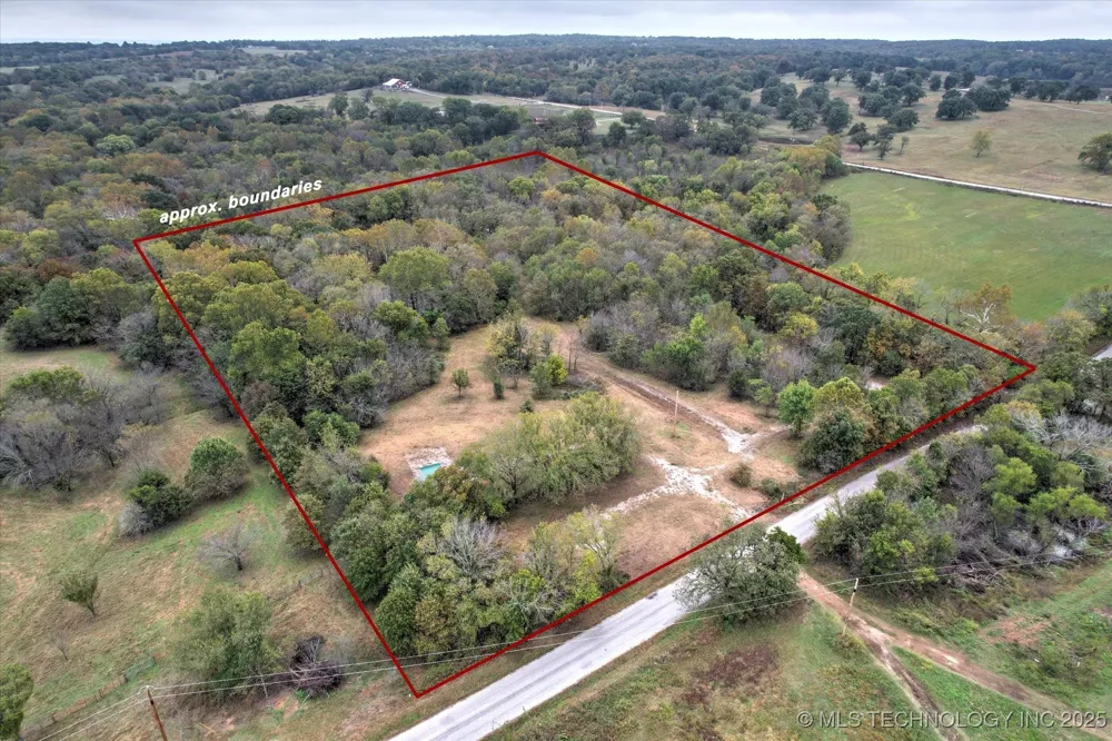 32782 S 4310 ROAD Big Cabin, OK 74332