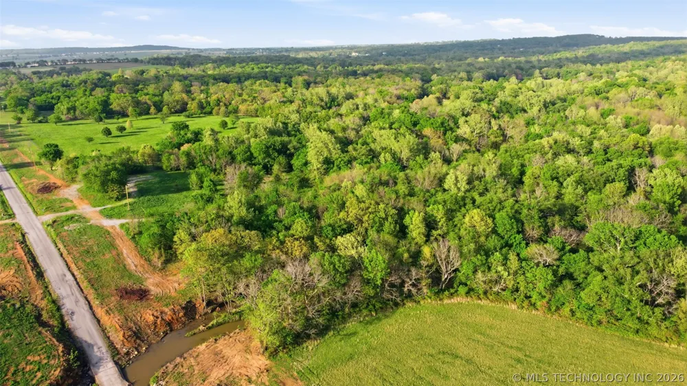32782 S 4310 ROAD Big Cabin, OK 74332